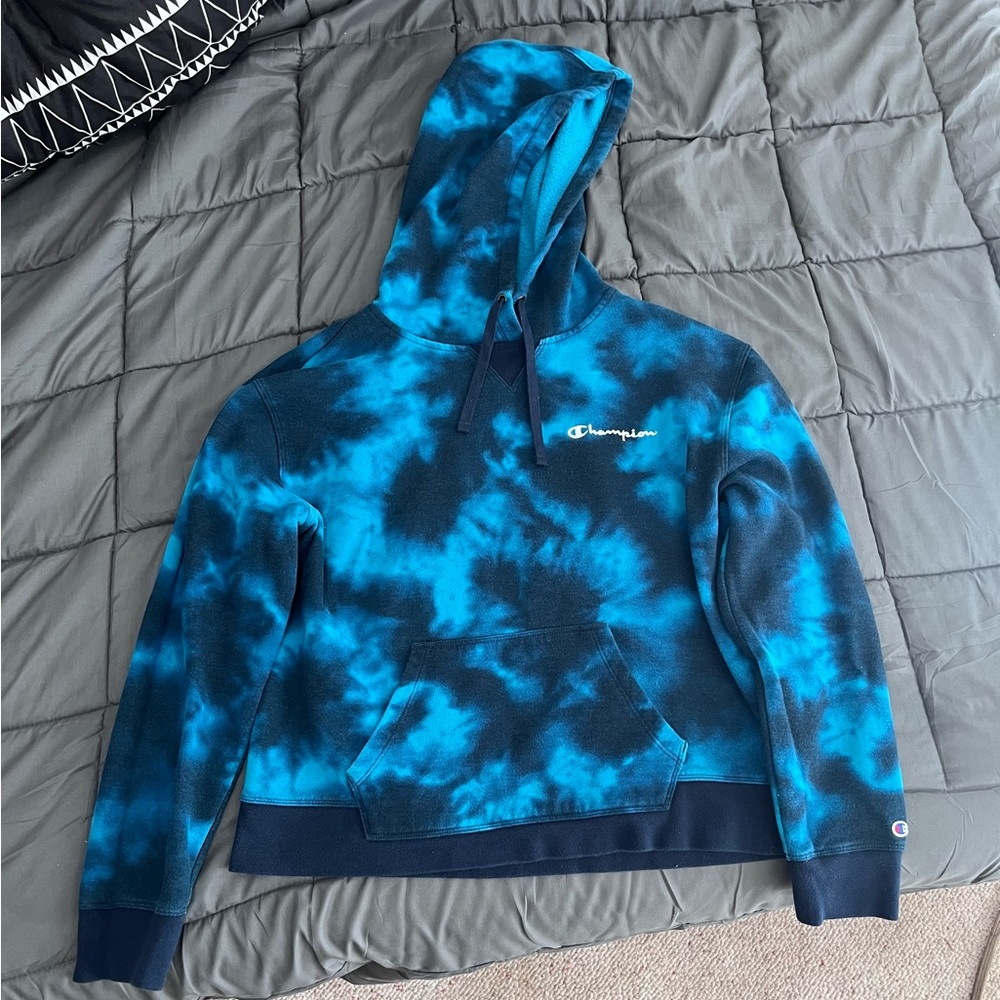 Woman’s large Champion tie dye hoodie
